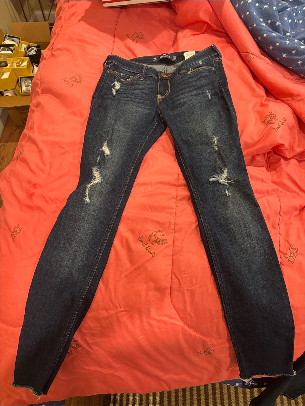 Hollister Y2K Dark Blue Distressed Women’s Jeans